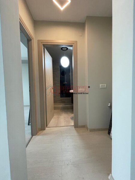 Sector 4, Parc, Tineretului, 3 camere.